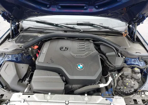 2021 BMW 330I xDrive z USA, uszkodzony, nr VIN 3MW5R7J04M8B97542